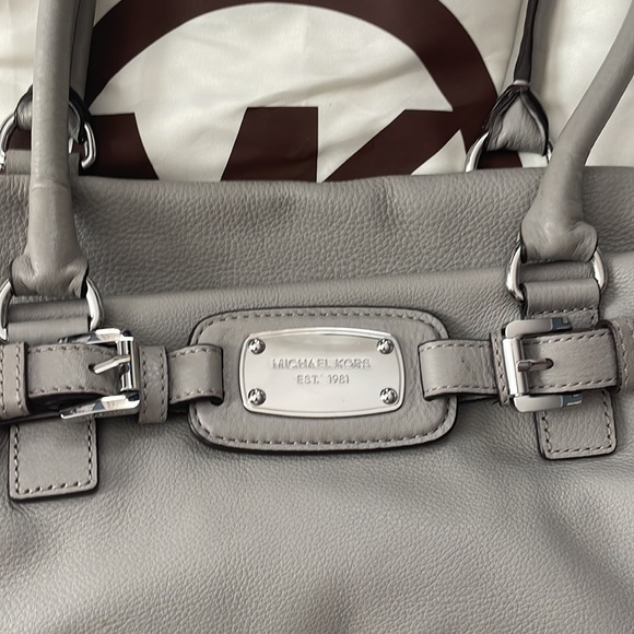 Michael Kors Bag - Picture 2 of 8